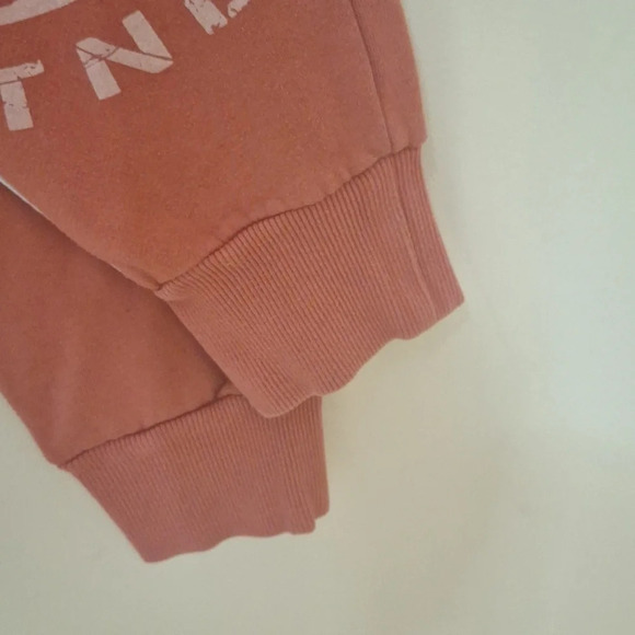 Gymshark Legacy  Joggers SZ S - Picture 4 of 9